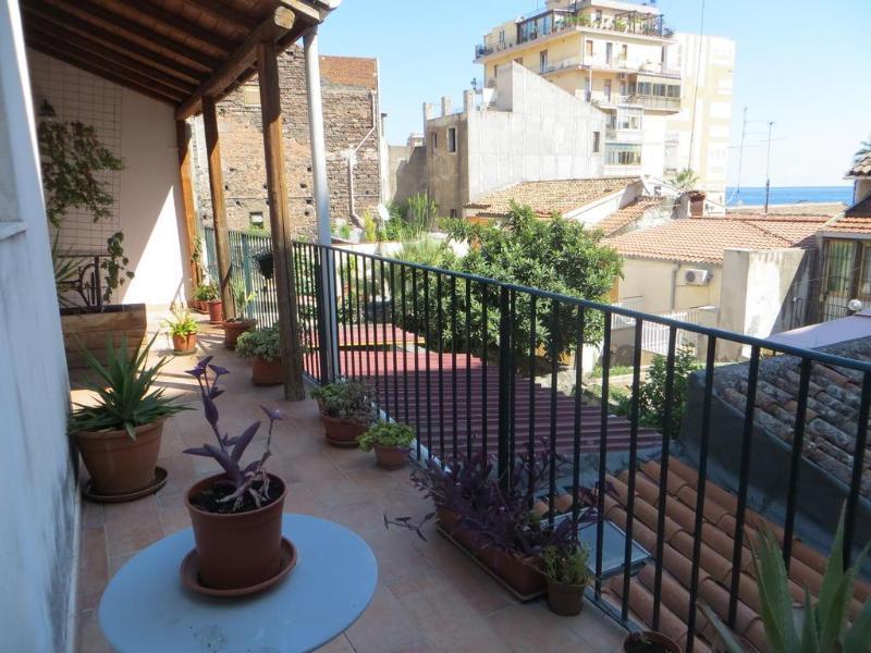 Al Mare In Citta Panzió Catania-Fontanarossai nemzetközi repülőtér Kültér fotó